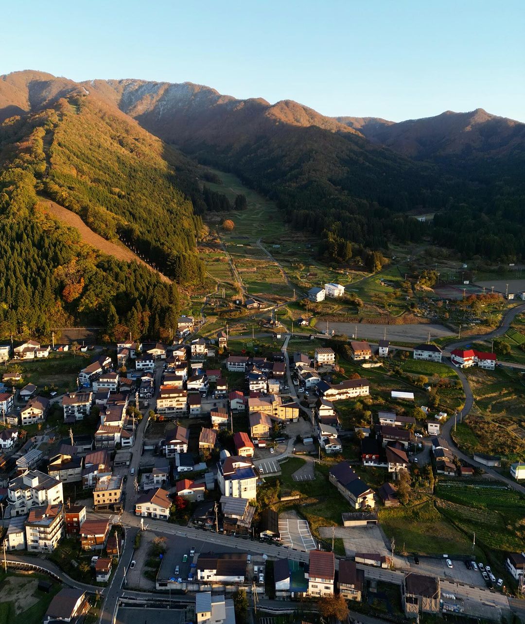 Soon the mountains will be covered in snow 