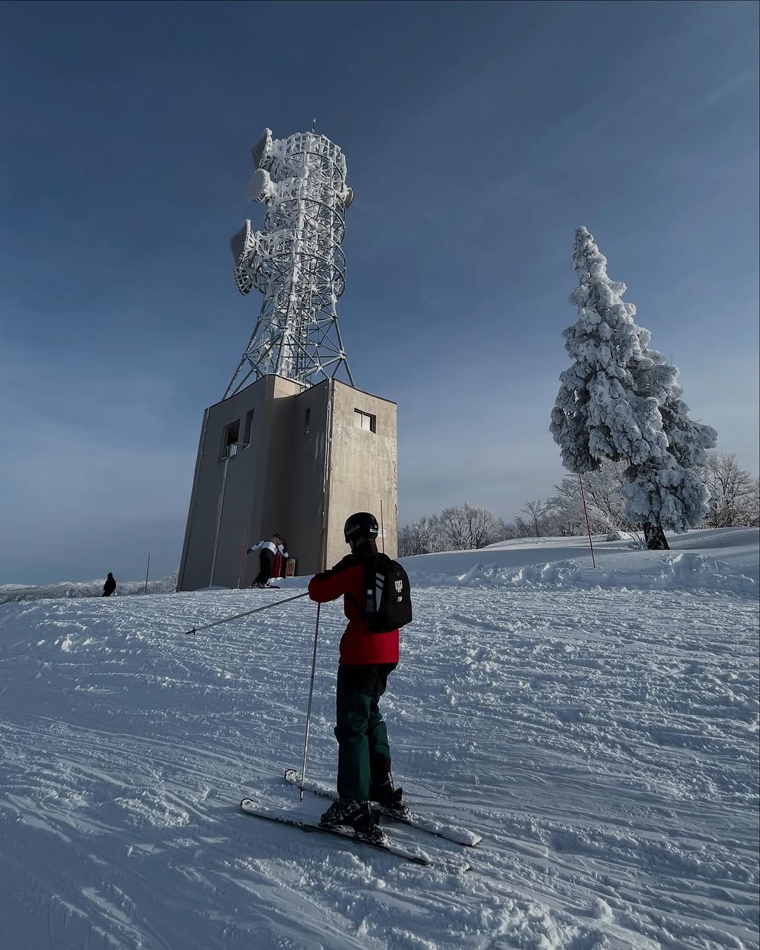 The mountain is now open top to bottom letting you ski from the top of Yamabiko all the way down town!