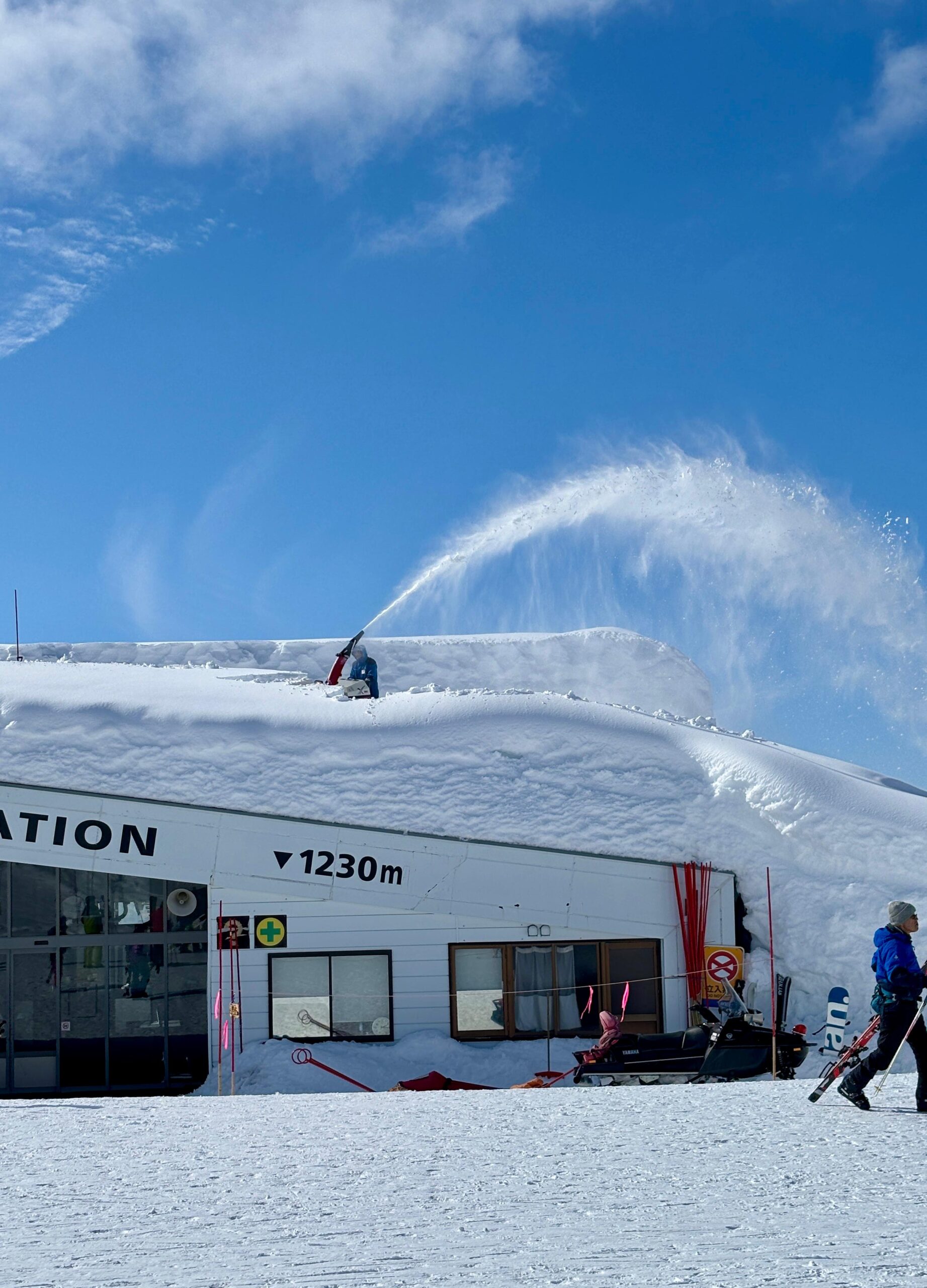 Blowing snow off the roof is a rare sight for sure