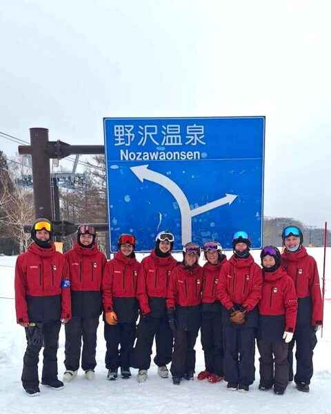 Nozawa Holidays Ski School